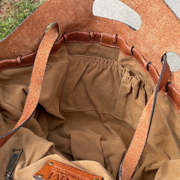 Patricia Nash crossbody/bucket bag - Picture 10 of 11